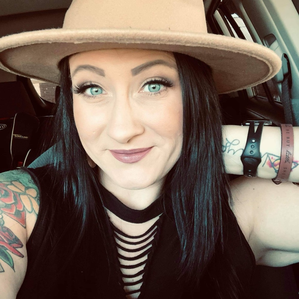 Meet your Posher, Kasey